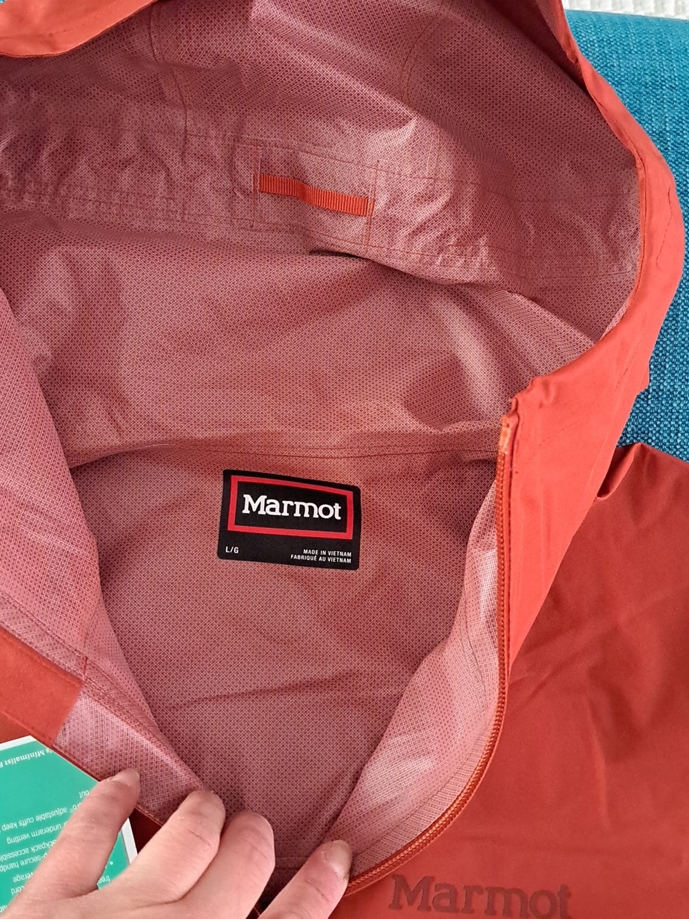 Marmot women's Rust-Red Hooded Rain Shell New Size Large. - Picture 2 of 9